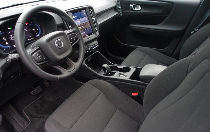 Volvo XC 40 cena 159900 przebieg: 9000, rok produkcji 2023 z Kosów Lacki małe 137